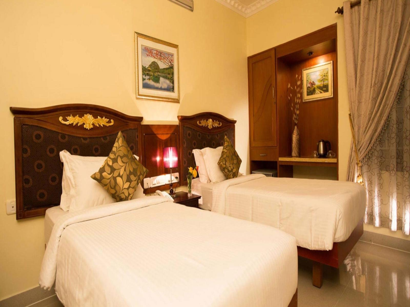 Taz Kamar Family Hotel Chennai Exteriör bild